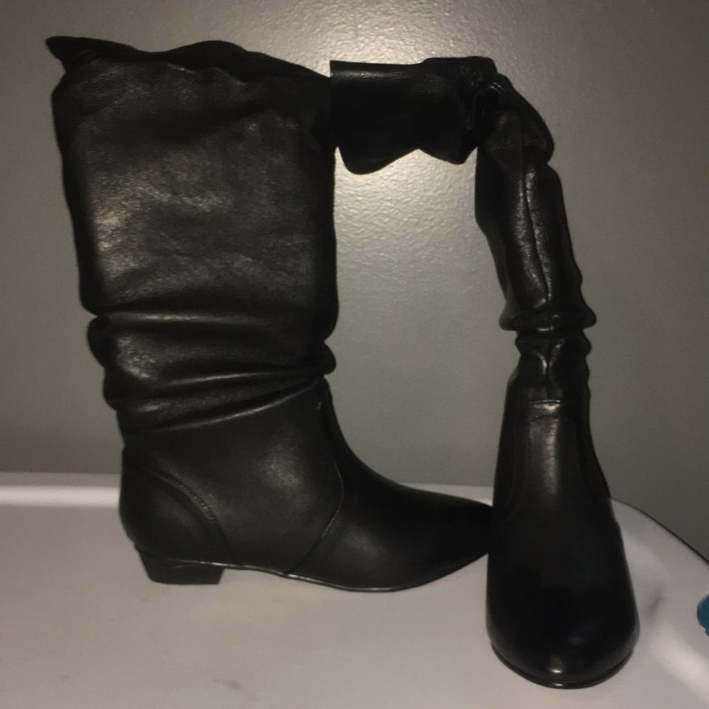 Steven madden boots NEVER WORN